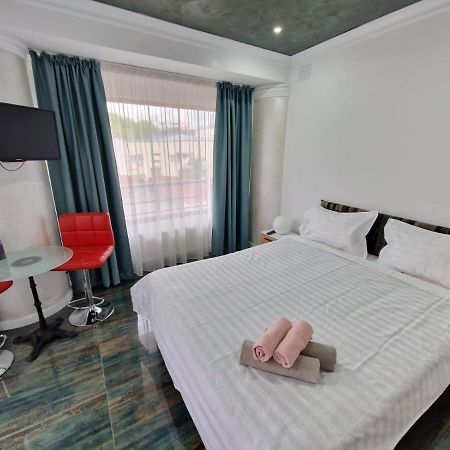 Kpm Downtown Apartments Bucureşti Ngoại thất bức ảnh